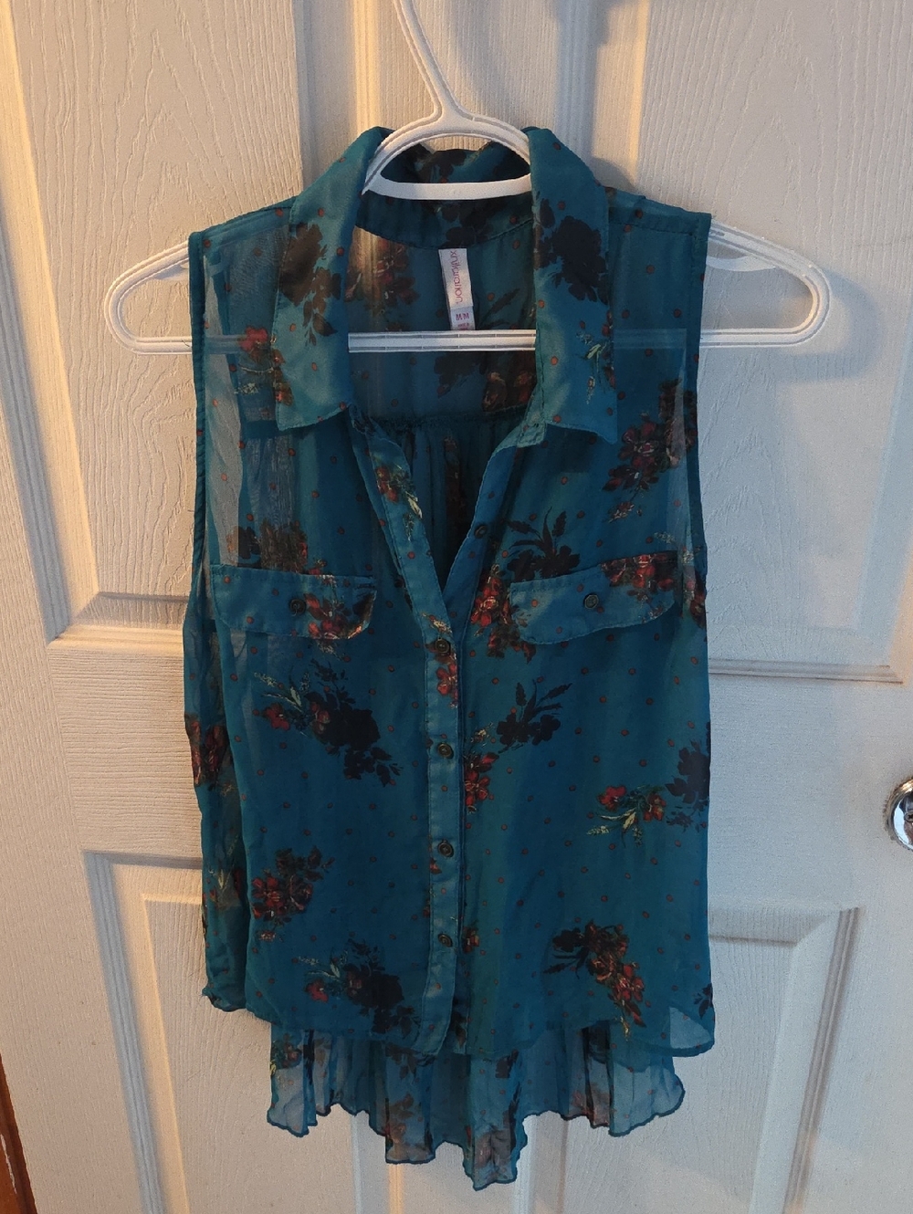 Xhilaration Teal Floral Sleeveless Button-Up Blouse